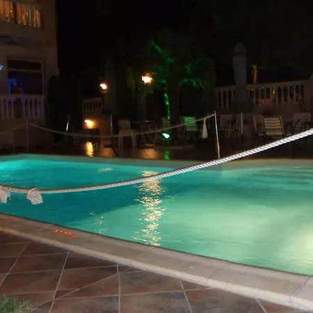 Villa Mary 1