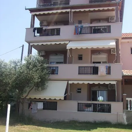Villa Mary 1 Aparthotel *