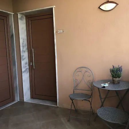 Villa Mary 1 Ξενοδοχείο με διαμερίσματα *